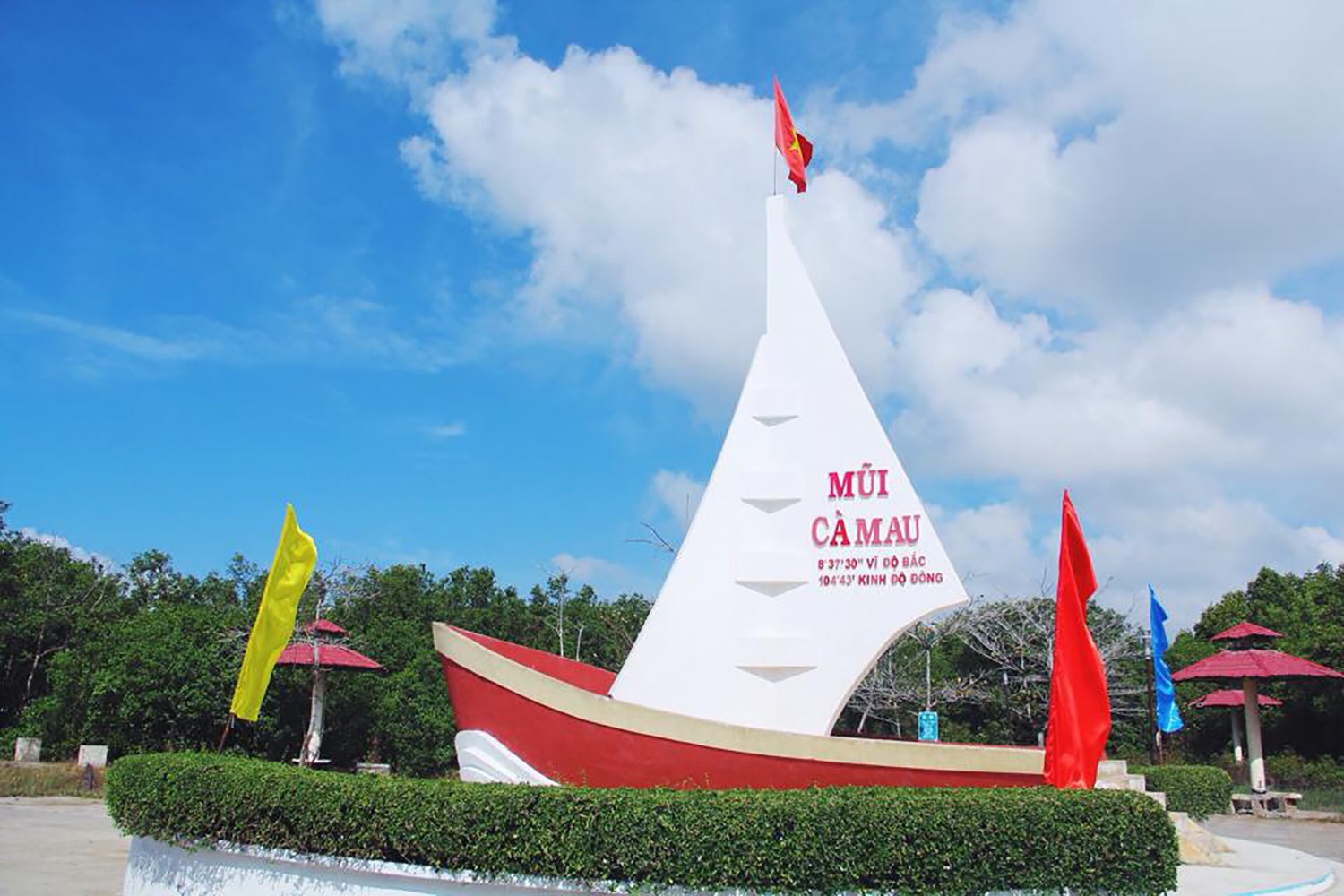 Top 10 địa điểm du lịch khó chối từ ở Miền Tây
