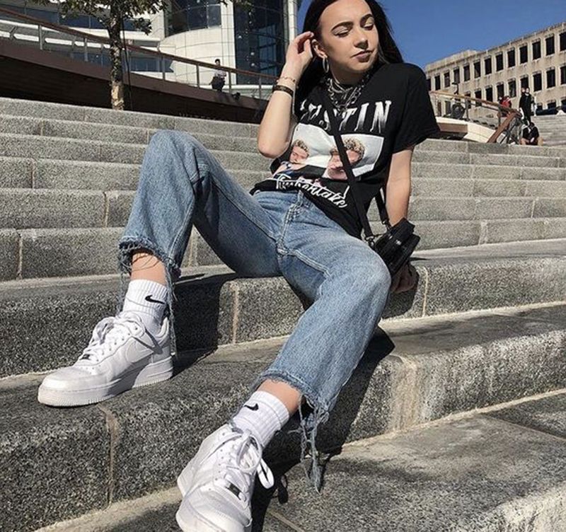 Đánh giá chi tiết giày Jordan 1 Low Light Smoke Grey và phối đồ cực chất