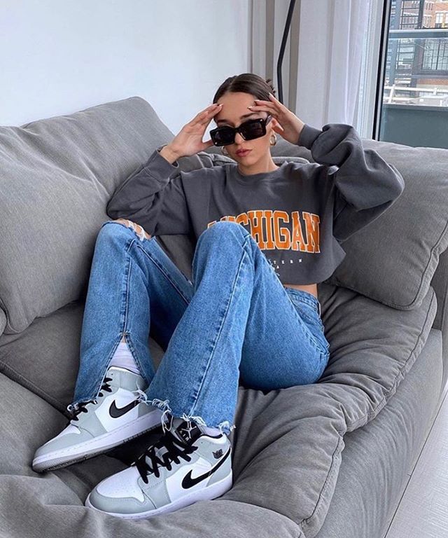 Đánh giá chi tiết giày Jordan 1 Low Light Smoke Grey và phối đồ cực chất