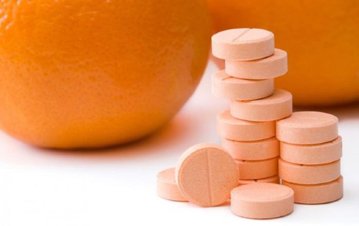 Uống vitamin C mỗi ngày có tốt không? Điều bạn cần biết để bảo vệ sức khỏe