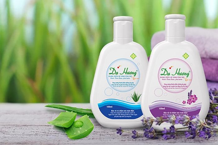 Dung dịch vệ sinh phụ nữ loại nào tốt được yêu thích nhất?