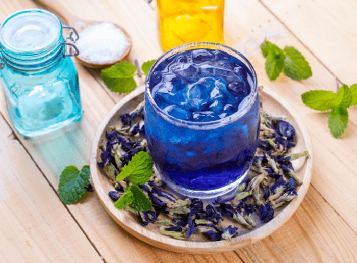 Thời điểm uống hoa đậu biếc lúc nào là tốt nhất trong ngày
