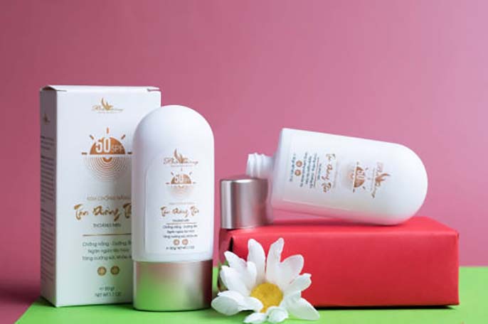 Review kem chống nắng Tán Dương Thảo Bà Thông có tốt không?