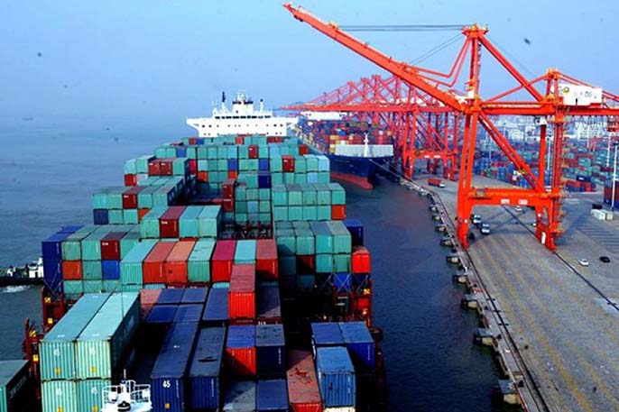 Vận chuyển hàng hóa đường biển là gì? Mặt hàng nào NÊN vận chuyển đường biển?