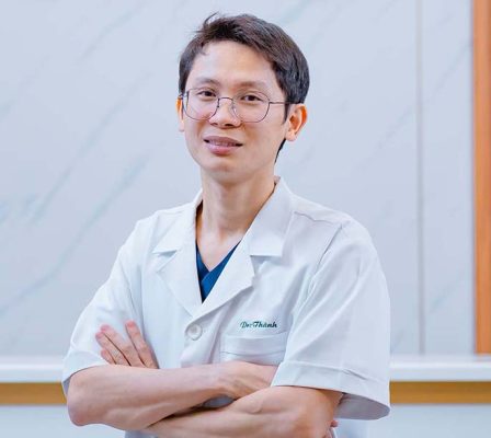 Dr Duy Thành hướng dẫn cách chăm sóc sau cấy tóc tự thân