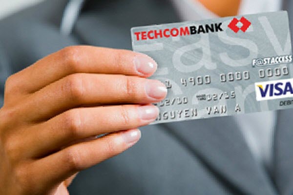Top những cách rút tiền thẻ tín dụng Techcombank nhanh chóng