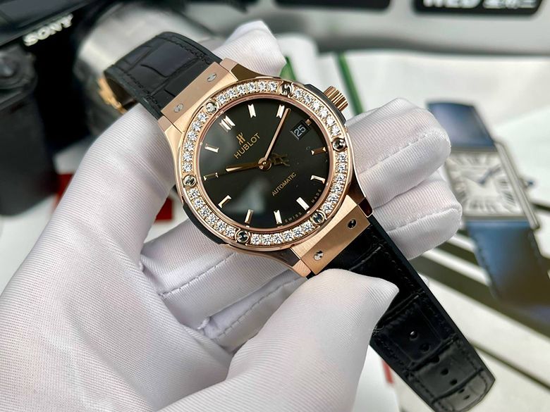 Đồng hồ Hublot nam Replica 1:1 - Món quà tâm lý dành cho những quý ông thời thượng thế kỷ 21