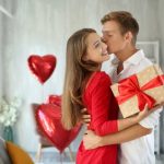[Lễ tình nhân] Gợi ý 15+ món quà tặng valentine cho nam lãng mạn nhất