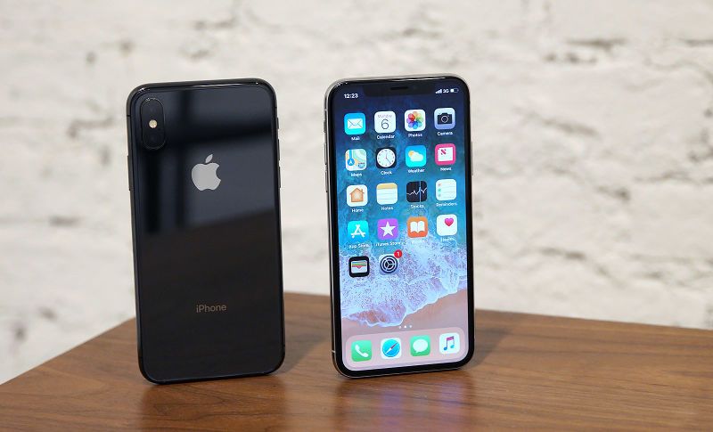 Nên mua iPhone cũ hay mới thì tốt hơn?