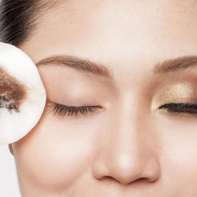 Tẩy trang bao nhiêu lần trong ngày