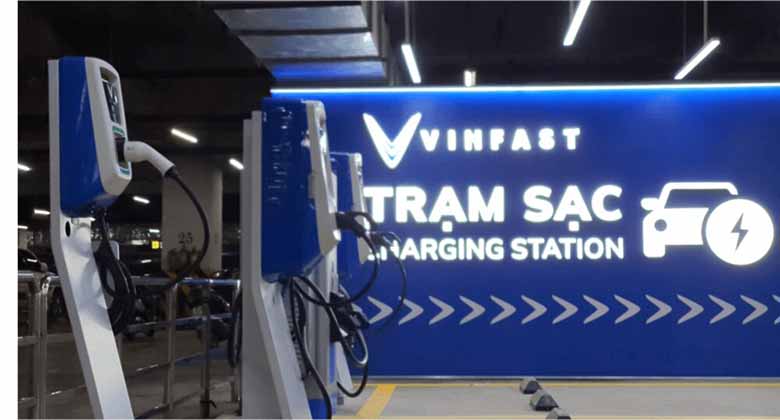 Ấn tượng xe ô tô điện VinFast và chính sách bán hàng mới nhất