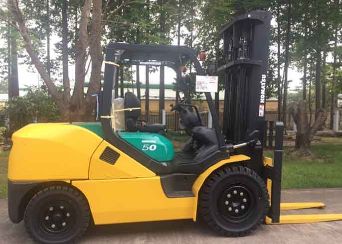 Nên mua xe nâng Komatsu 5 tấn ở đâu uy tín tại Hà Nội?
