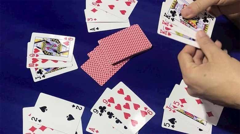 Hướng dẫn từ A đến Z cách chơi Liêng 3 cây cho newbie