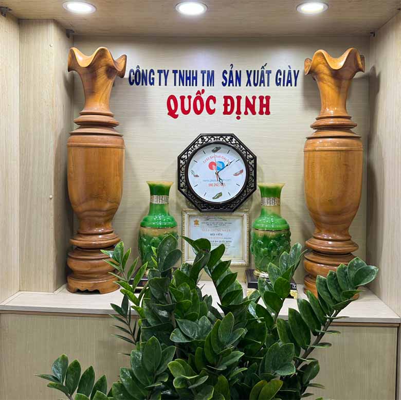 Tìm hiểu Giày Dép Quốc Định: Có uy tín như lời đồn?