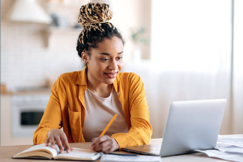 Lớp TOEIC Cô Hiền Nhung – Trung Tâm Luyện Thi TOEIC Hà Nội Với Khóa VSTEP B1-B2 Toàn Diện