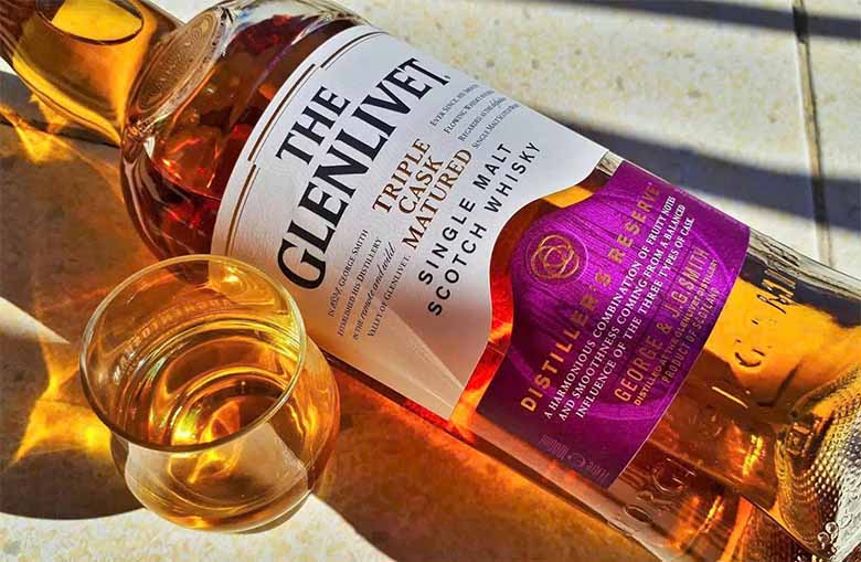 Rượu Glenlivet Tím Xách Tay – Món Quà Biếu Tặng Đẳng Cấp